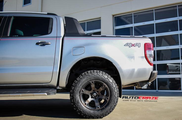 FORD RANGER BEAST BLACK & MACHINED WITH DARK TINT